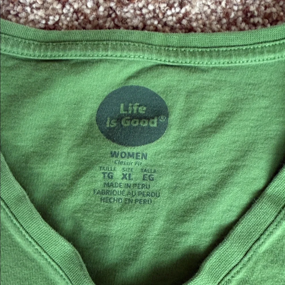 Life is Good set of two Holiday Shirts women’s XL - Picture 9 of 12